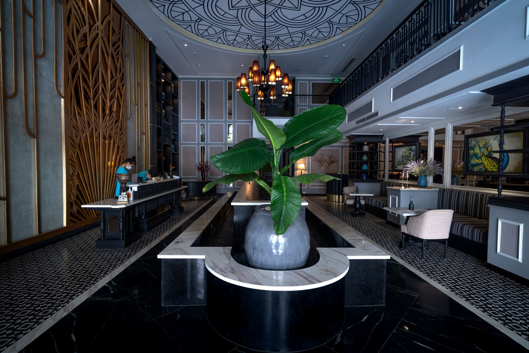 Hall di un hotel contemporaneo